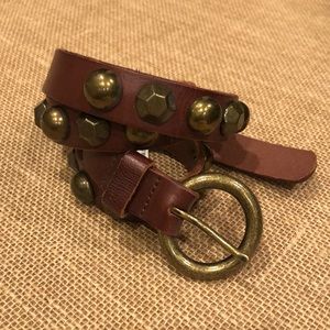 Lucky Studded bronze brown leather belt